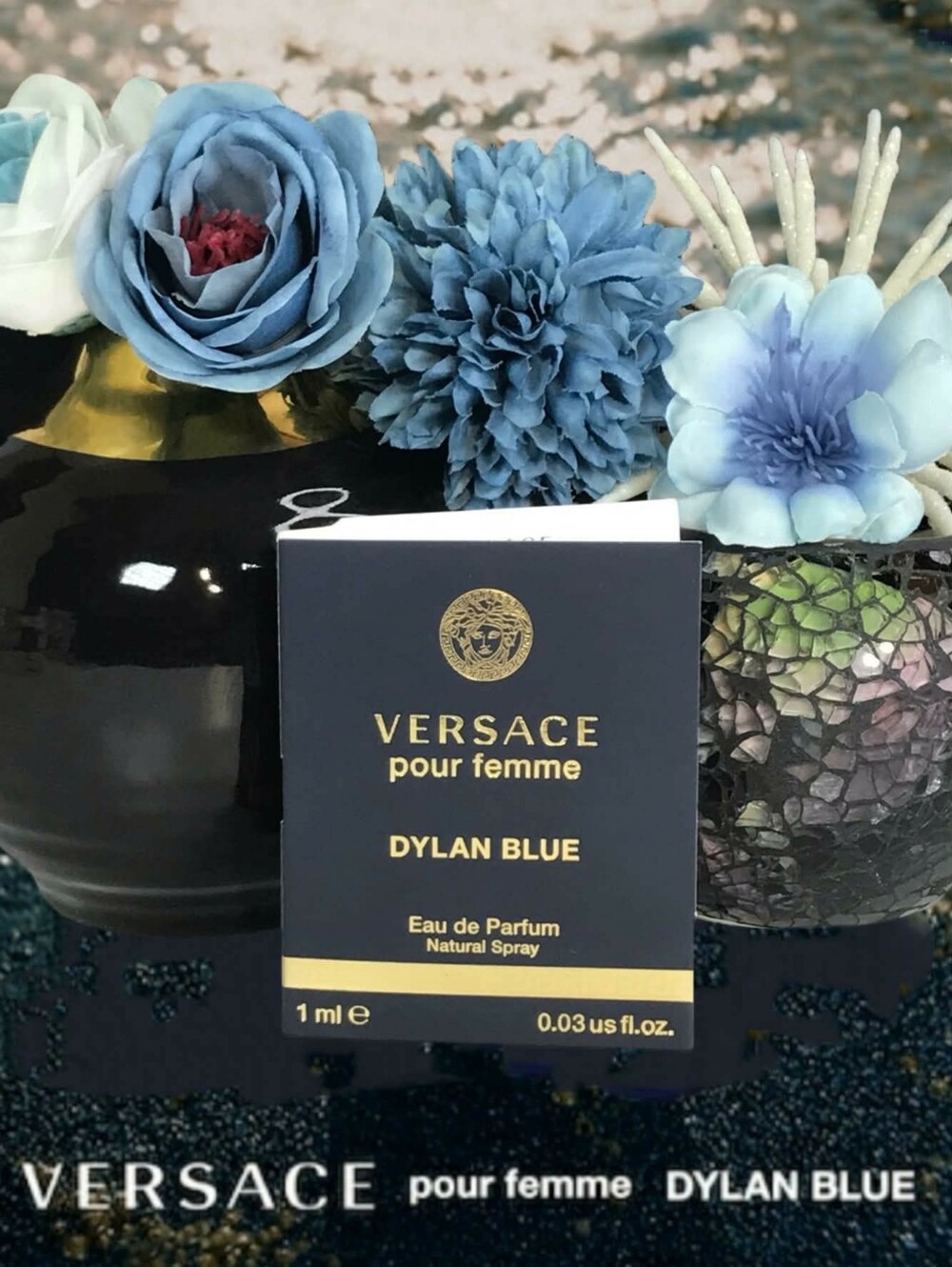 🎈FREE! Versace Dylan Blue Pour Femme Eàu De Párfume Sample Card *BNIB